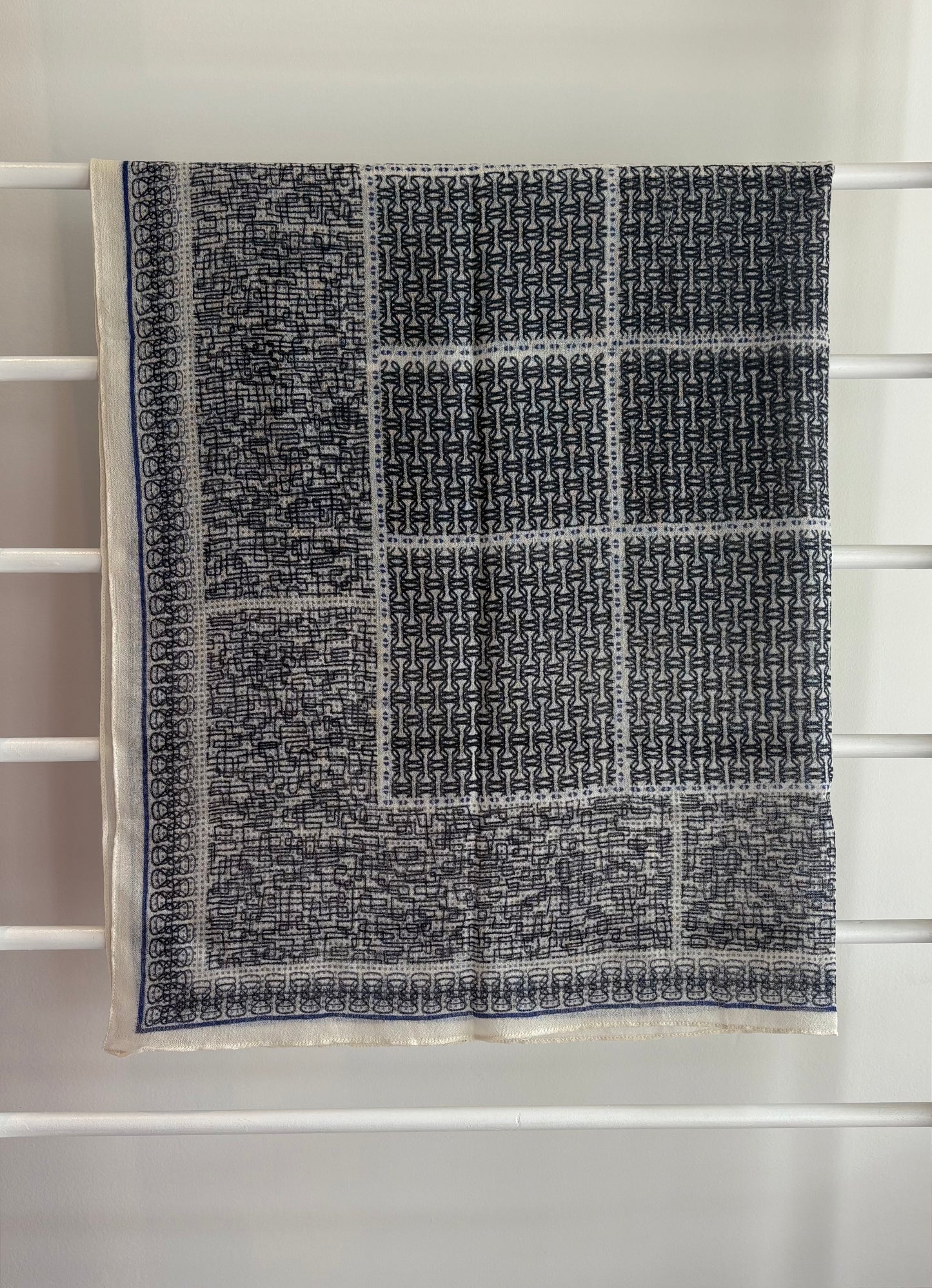 Anna Kaszer Wool Scarf- 90x90cm